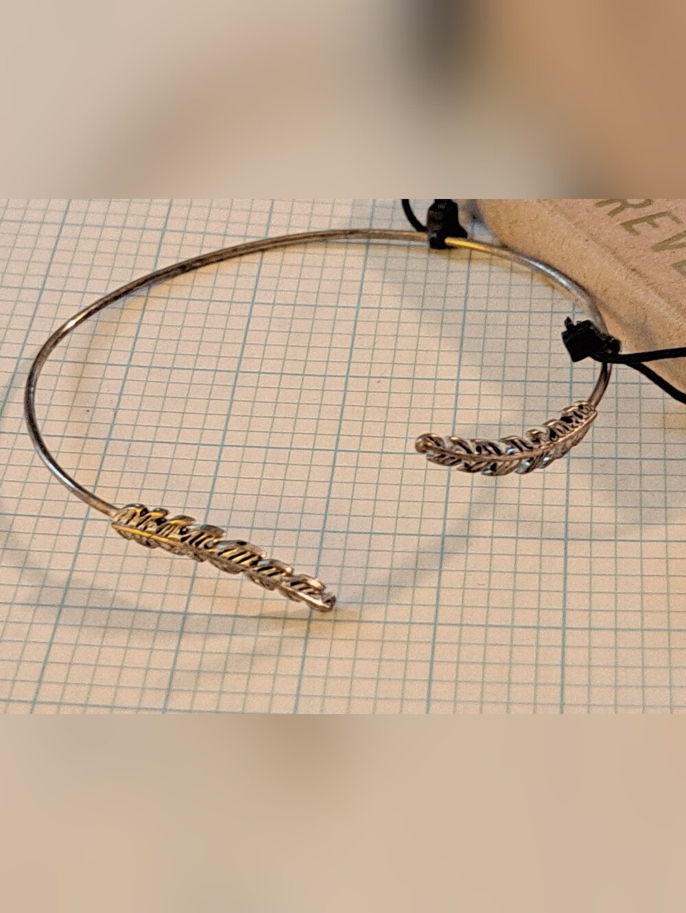 Forever 21 NWT Silver tone Feather Cuff Bracelet